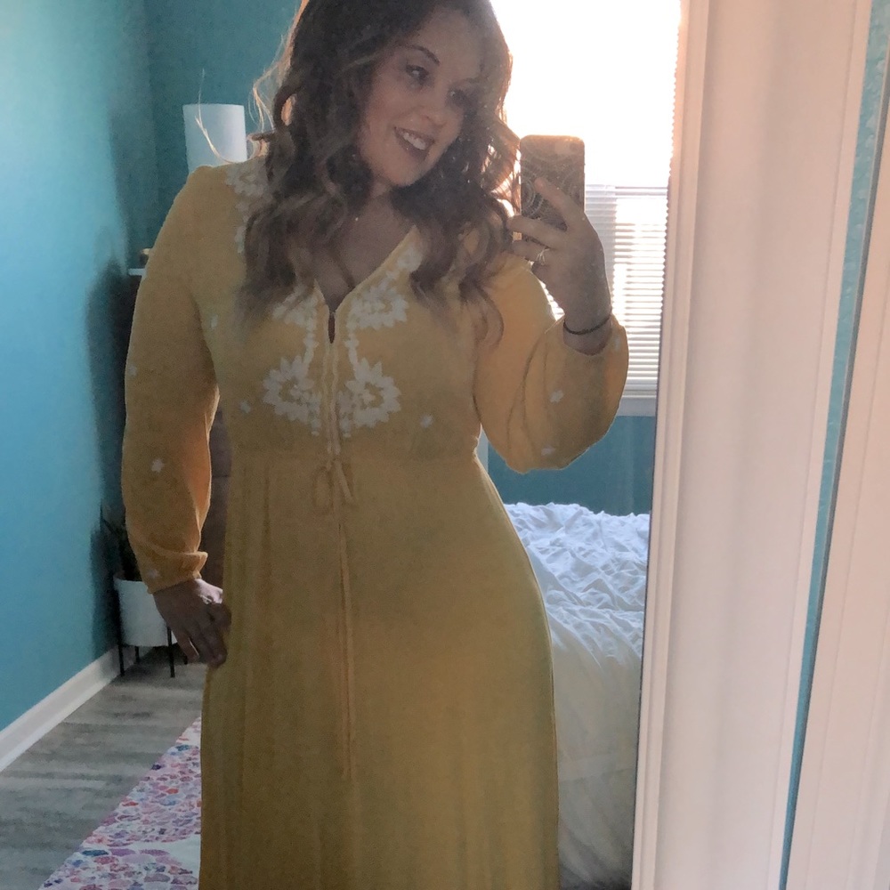 FLORYDAY Embroidered Flower Maxi in Yellow - Large